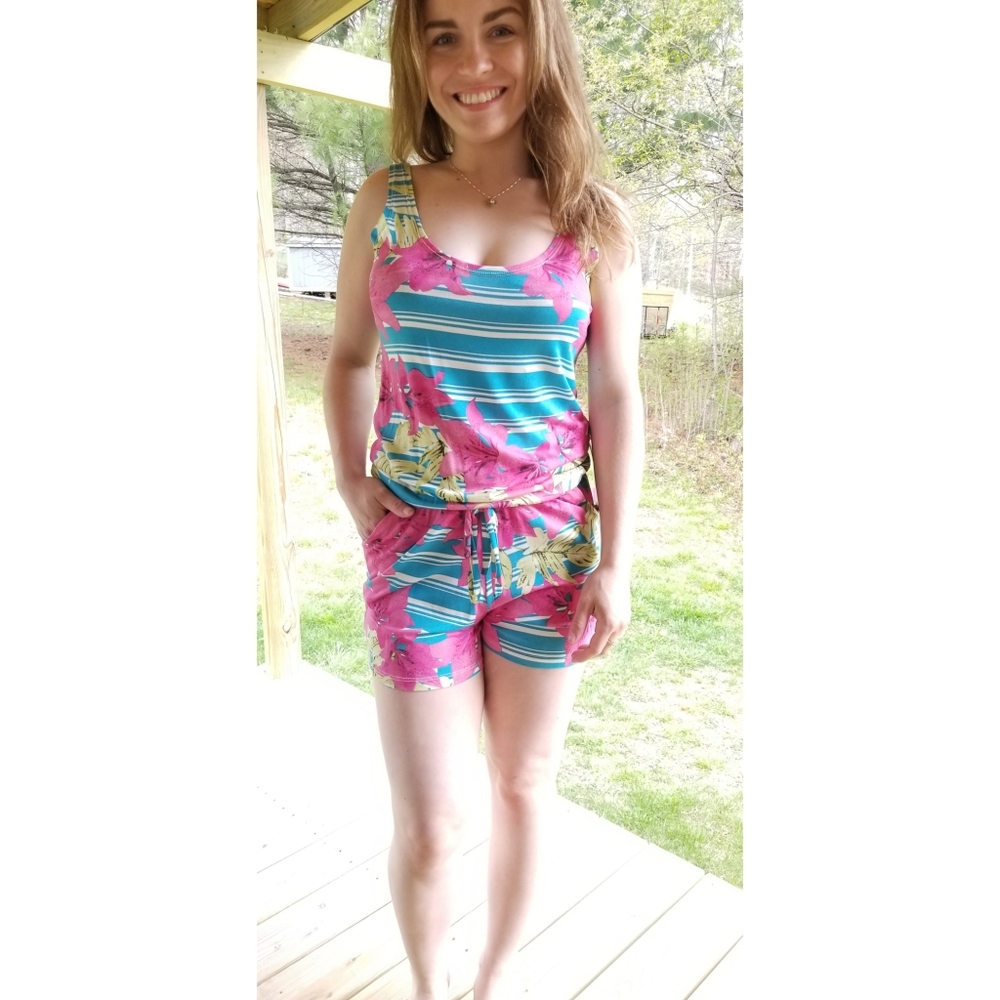 Idealle Short Romper, Pink Multicolored,  L NWT - Picture 2 of 12